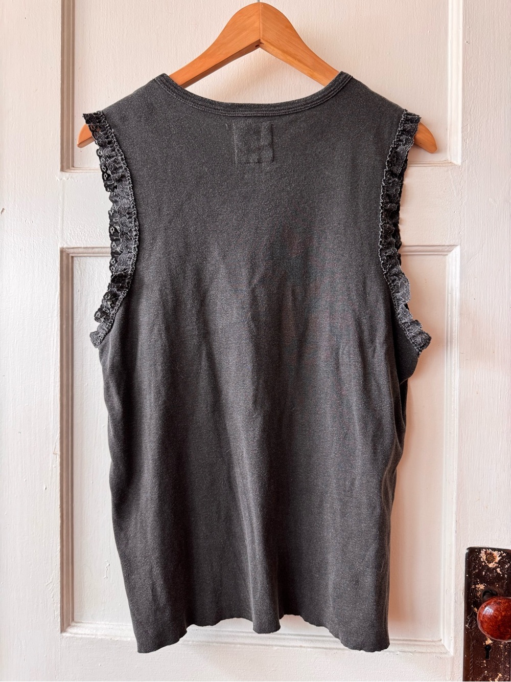 Chaser | Washed Black Ruffle Sleeve Muscle Tank Top -Small - Picture 4 of 4
